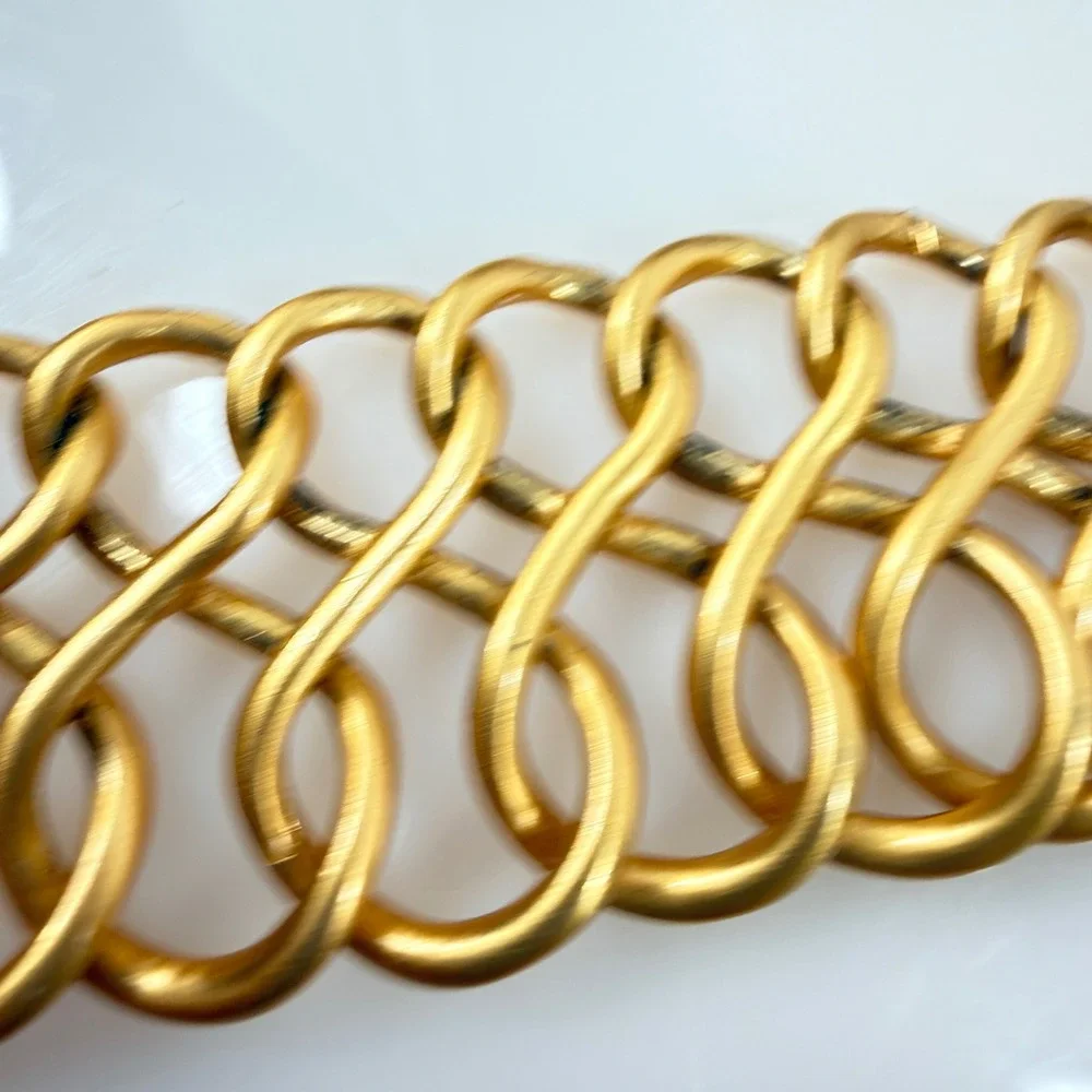 Vintage Anne Klein Necklace Chunky Gold Tone Bib Interlocking Figure 8 Links 17